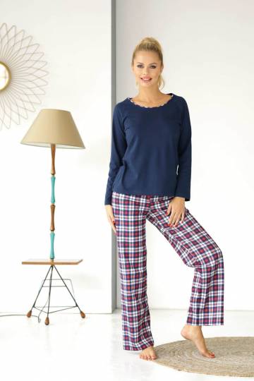 Женская пижама с клетчатыми штанами (Pajamas BIANKA) Женская пижама с клетчатыми штанами (Pajamas BIANKA)