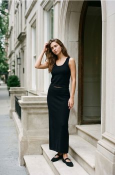 Мідіспідниця - чорний