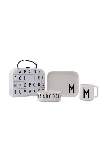 Детский набор для завтрака Design Letters Classics in a suitcase M (4 pack) Детский набор для завтрака Design Letters Classics in a suitcase M (4 pack)