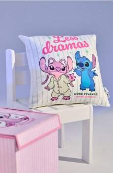 Наволочка Stitch - білий