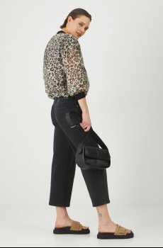 Куртка-бомбер Medicine