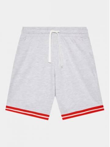 United Colors Of Benetton Шорти з тканини 3BC1C901T Сірий Regular Fit United Colors Of Benetton Шорти з тканини 3BC1C901T Сірий Regular Fit