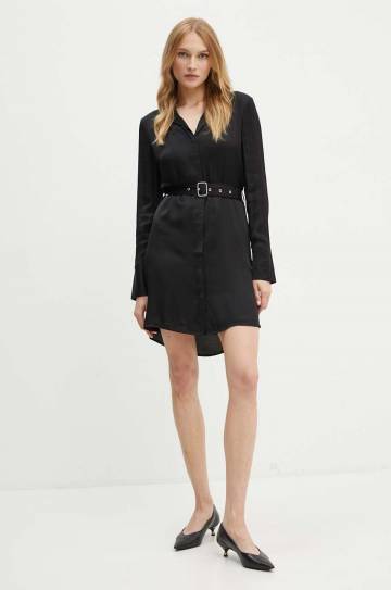 Платье Guess GRACE цвет чёрный mini расклешённое W4YK0E WGFU2 Платье Guess GRACE цвет чёрный mini расклешённое W4YK0E WGFU2