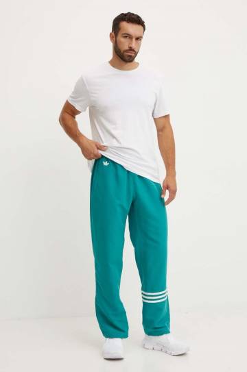 Спортивные штаны adidas Originals цвет бирюзовый с аппликацией JF9159 Спортивные штаны adidas Originals цвет бирюзовый с аппликацией JF9159