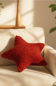 Декоративна подушка - червоний