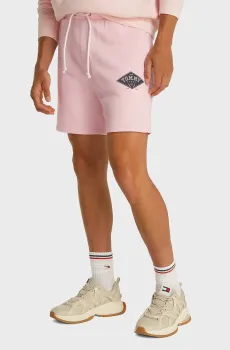 Мужские розовые шорты TJM REG VARSITY GRAPHICS SHORT Розовый M Tommy Jeans DM0DM20936