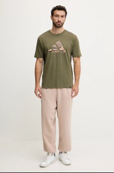 Хлопковая футболка adidas Camo Logo