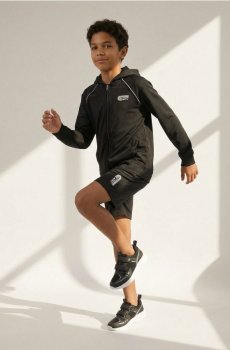 Спортивні шорти - чорний