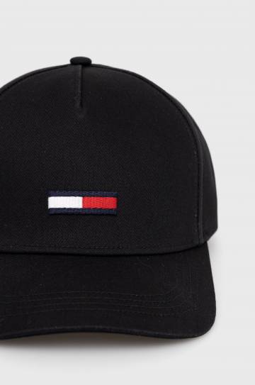 Кепка Tommy Jeans цвет чёрный гладкая Кепка Tommy Jeans цвет чёрный гладкая