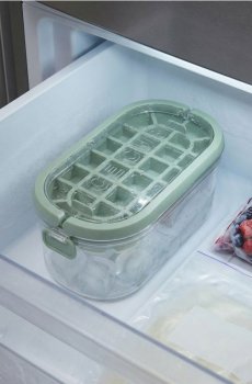 Контейнер для кубиків льоду з формою та лопаткою - світло-зелений