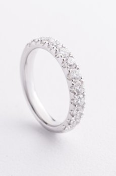 Золотое кольцо с бриллиантами кб0646ri