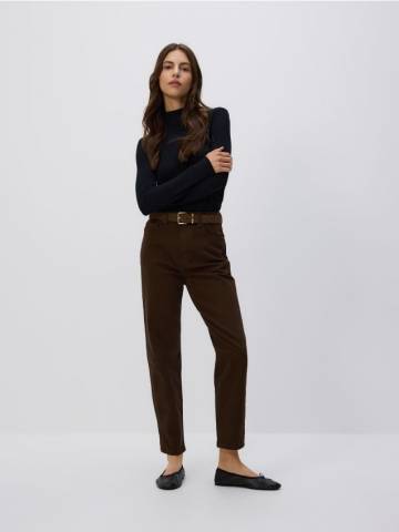 Reserved - Джинси mom fit slim - коричневий - 751FZ-89J Reserved - Джинси mom fit slim - коричневий - 751FZ-89J