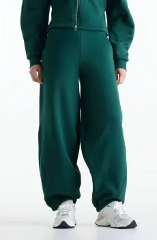 Женские зеленые спортивные брюки  Athletics Crafted Fleece Зеленый S New Balance WB62L0NLNOG