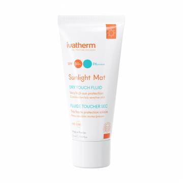 Солнцезащитный увлажняющий крем для лица Ivatherm Sunlight Mat Dry Touch Fluid SPF 50+ для жирной кожи, 50 мл Солнцезащитный увлажняющий крем для лица Ivatherm Sunlight Mat Dry Touch Fluid SPF 50+ для жирной кожи, 50 мл