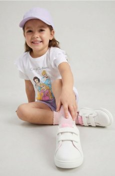 Бавовняна футболка з принтом Snow White - білий