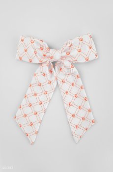 Заколка молочний шовковий бант