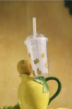 Кружка з кришкою та соломинкою з мотивом лимонів - жовтий