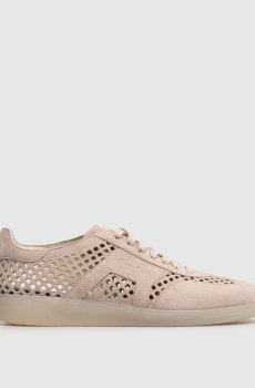 Бежевые замшевые кроссовки с тиснением логотипа