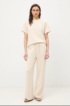 Футболка Medicine