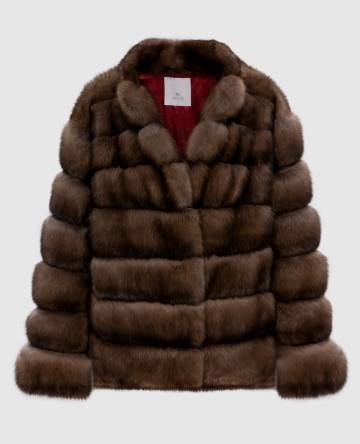 Коричневая шуба из меха соболя