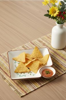 Керамічна тарілка для закусок з мексиканським мотивом - білий