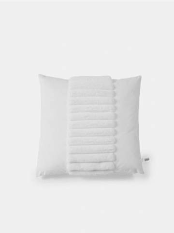 Декоративна подушка - білий