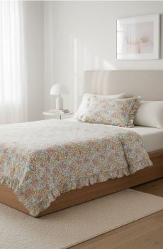 Квітковий комплект постільної білизни з воланами - різнобарвний