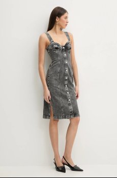 Джинсовое платье Moschino Jeans