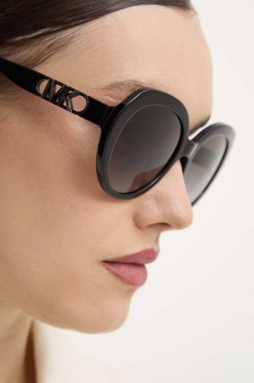 Солнцезащитные очки Michael Kors SAN LUCAS женские цвет чёрный 0MK2214U Солнцезащитные очки Michael Kors SAN LUCAS женские цвет чёрный 0MK2214U