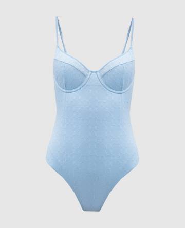 Голубой купальник в шаблон логотипа момнограммы