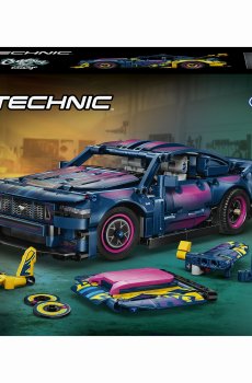 Конструктор Lego Technic Тюнінг-гараж з автомобілем Ford Mustang GT (42236)