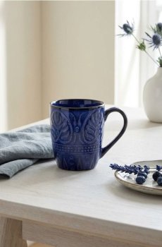Керамічна кружка з тисненим візерунком - синій