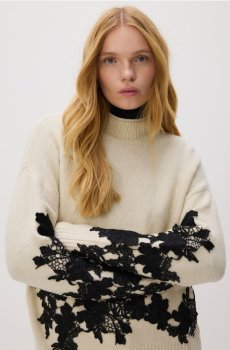 Reserved - Джемпер з оздобною аплікацією - нюдовий - 641HO-02M