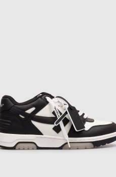 Кожаные кроссовки Out Of Office черного цвета