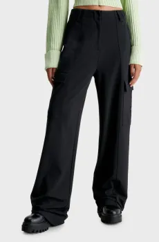 Женские черные карго HIGH RISE MILANO UTILITY Черный M Calvin Klein Jeans J20J222605