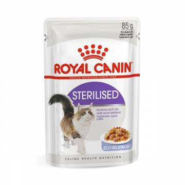 Влажный корм для взрослых стерилизованных кошек Royal Canin Sterilised кусочки в желе, 85 г (41560010)