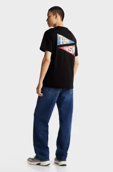 Мужская черная футболка TJM RLX UNI FLAG Черный L Tommy Jeans DM0DM20350