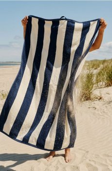 Бавовняний рушник у смужку - темно-синій