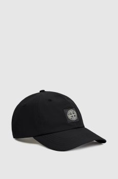 Черная кепка с нашивкой логотипа