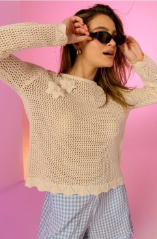 Бавовняний мереживний светр з вишитими квітами - нюдовий