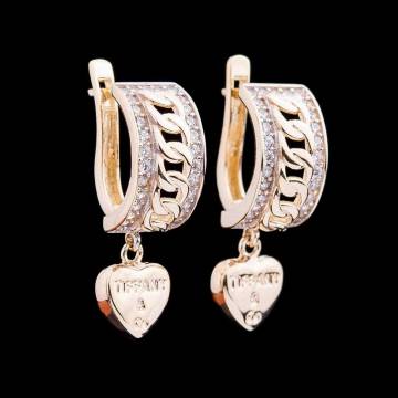 Золотые серьги с фианитами с04253 Золотые серьги с фианитами с04253