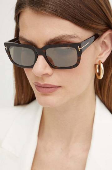 Солнцезащитные очки Tom Ford цвет коричневый FT1075_5452L Солнцезащитные очки Tom Ford цвет коричневый FT1075_5452L