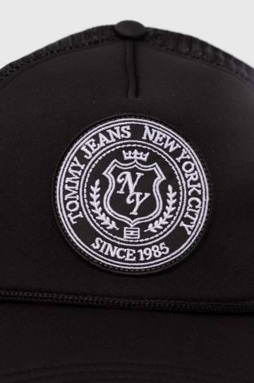 Кепка Tommy Jeans цвет чёрный с аппликацией AW0AW16800 Кепка Tommy Jeans цвет чёрный с аппликацией AW0AW16800