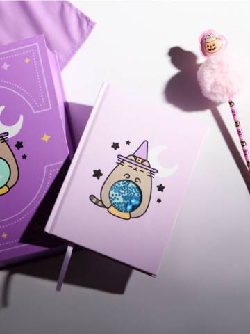 Зошит A5 в лінійку Pusheen the Cat - Фіолетовий Зошит A5 в лінійку Pusheen the Cat - Фіолетовий