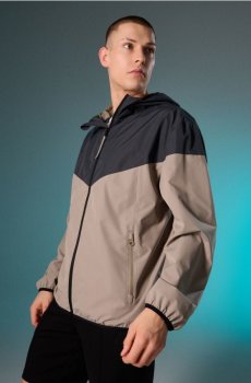 Легка куртка-вітровка з капюшоном - бежевий