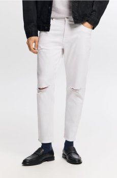 Reserved - Завужені джинси керот з потертими краями - білий - YV152-00J