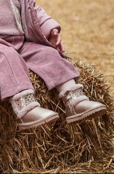 Детские зимние сапоги Mayoral