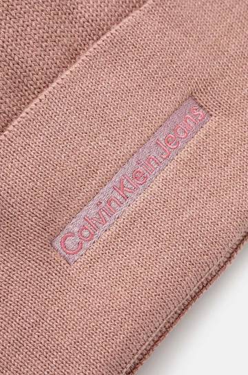 Шапка Calvin Klein Jeans цвет розовый из тонкого трикотажа K60K612651 Шапка Calvin Klein Jeans цвет розовый из тонкого трикотажа K60K612651