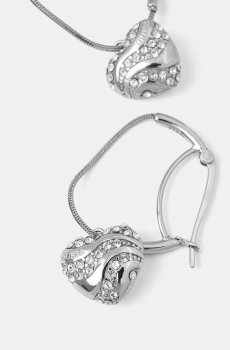 Бижутерия Guess