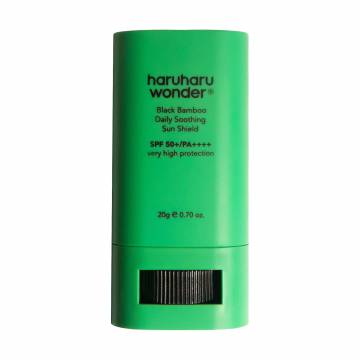 Солнцезащитный стик для лица Haruharu Wonder Black Bamboo Daily Soothing Sun Shield SPF 50+ PA++++, 20 г Солнцезащитный стик для лица Haruharu Wonder Black Bamboo Daily Soothing Sun Shield SPF 50+ PA++++, 20 г